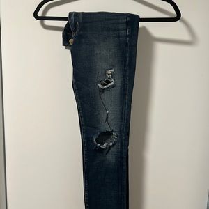 AE high rise skinny jegging.